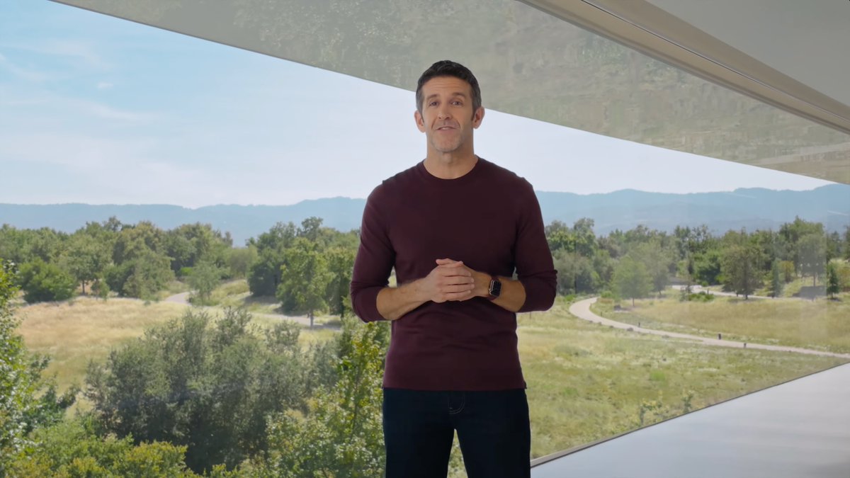 John Ternus 在 Apple Park 亮相